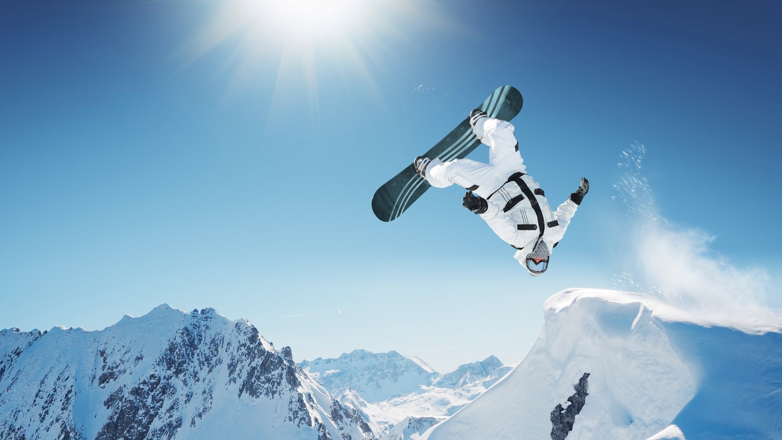 开云体育官方入口-传统台球运动的新玩法与创新突破，台球体育运动